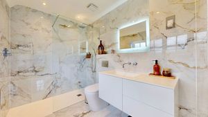 Photo 12- click for photo gallery